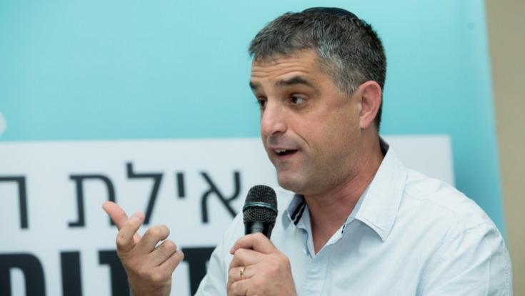 ברוך קרא תוקף את עמית סגל: "מעלה אצלי גיחוך ובוז"