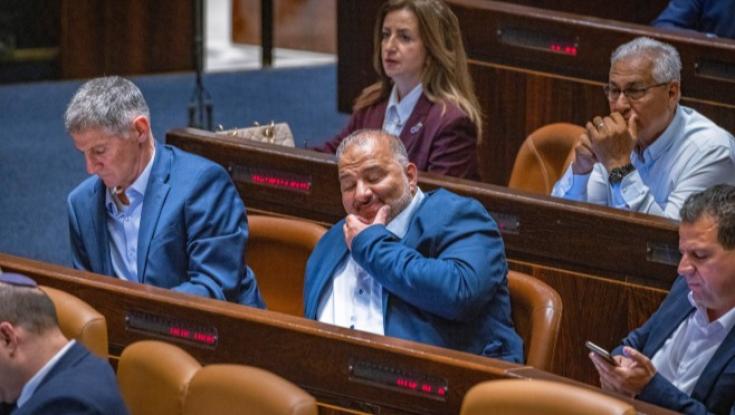 מנסור עבאס מסכם שנה בקואליציה: "אין ספק שזו הצלחה" | האזינו