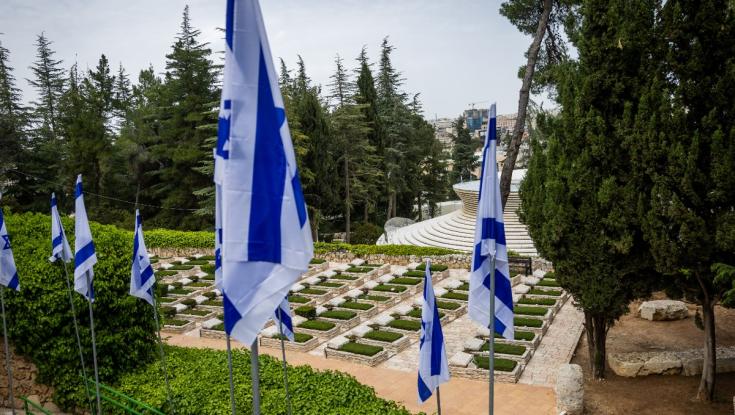 "לא נראה תמונה חלילה של שוטר מוציא משפחה שכולה מטקס"