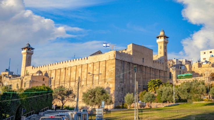בג"ץ דחה עתירה נגד הנגשת מערת המכפלה: "כיצד זה לא נעשה עד היום?"