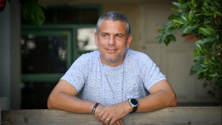 בטוויטר תקפו: "זבל של בן אדם" | ינון מגל השיב: "אני דוס, מותר לי"