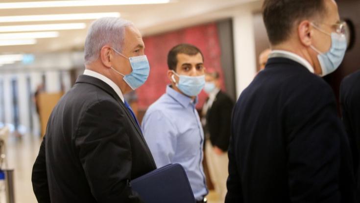 נתניהו על ימינה: "אתם יכולים לעמוד ביציע, אתם יכולים לשחק על המגרש"