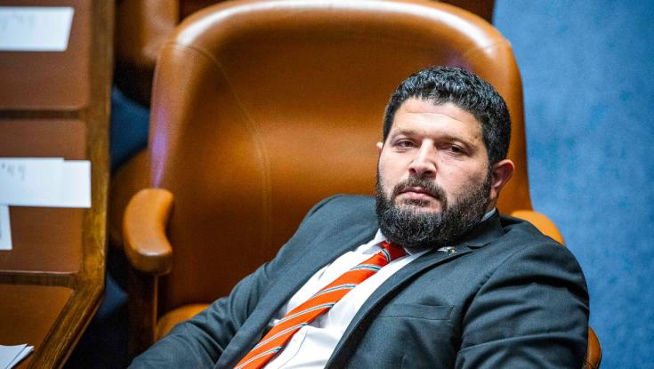 חבר הכנסת זועם: אל תחזרו תמורת נזיד עדשים