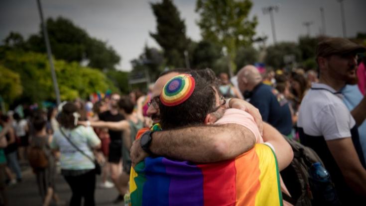 "הטיפול בצעיר הדתי הנמשך לבני מינו הוא מורכב הרבה יותר" | תגובה לרב אבנר פורת