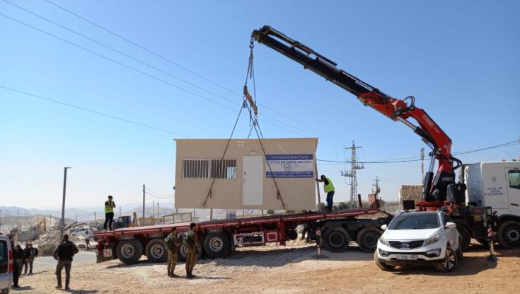 פינה חמה לחיילים פונתה על ידי כוחות צה"ל ביישוב של ליברמן