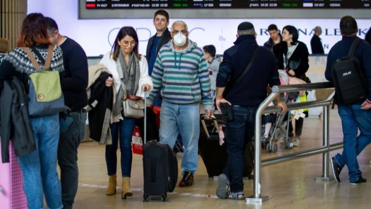 מקרי מוות ראשונים מנגיף הקורונה בתאילנד ובאוסטרליה