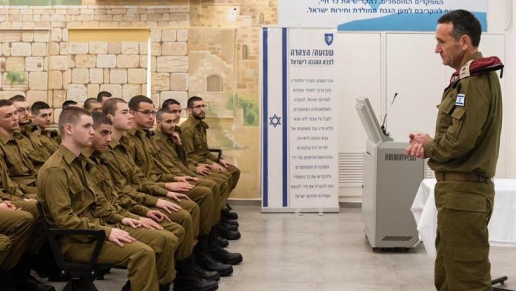"צבא העם מקבל משמעות אחרת בימים האלו"