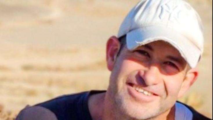 בנו של לוחם הימ"מ נעם רז ז"ל מאשים: "בנט, הדם של אבא שלי על הידיים שלך"