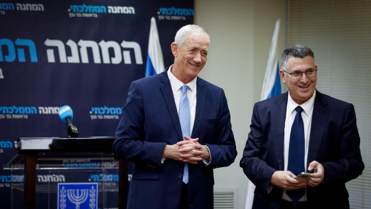 גנץ יודע? זה מה שמסתתר בהודעה של גדעון סער