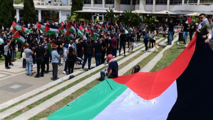 הפגנות נגד "רצח עם" והזמנת עיתונאים מעזה: האבסורד חוגג באוניברסיטת תל אביב