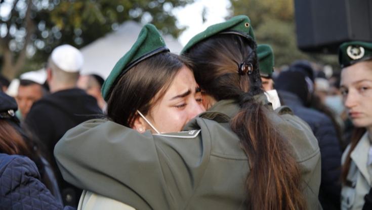 תמיכה הדדית וחזרה מהירה לשגרה: כך תתמודדו נפשית עם גל הטרור