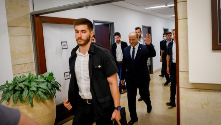 "חוצפה מדרגה ראשונה": באלקנה מתנגדים לביקור בנט שהגיב בצעד מפתיע