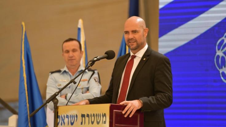השר אוחנה: "הונפו אגרופי ברזל כבדים שישנו את הפשיעה בחברה הערבית"