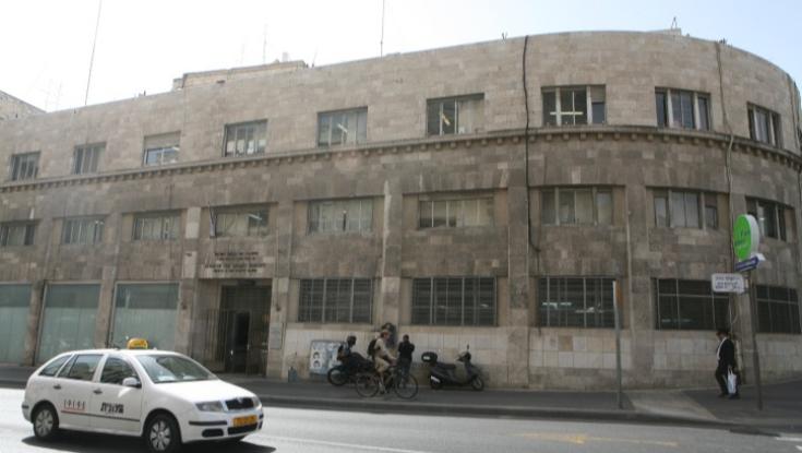 בית הדין הרבני בפסק דין חריג: קנס שבועי לסרבנית גט