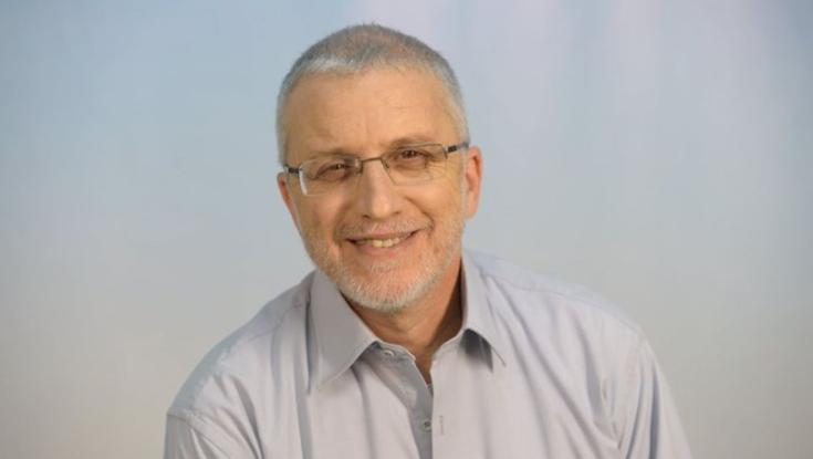 הזוכה בפרס ספר הביכורים לשנת 2020: דורי פינטו עם ספרו "ירח"