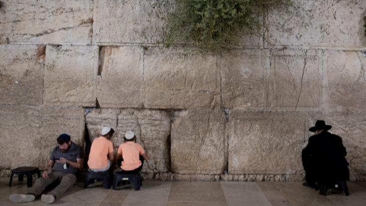 הפרעה לתפילה הרפורמים בכותל היא לא אהבת חינם