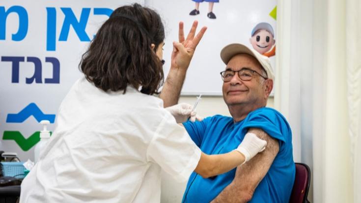 רופא הילדים המיתולוגי: "מי שטרם התחסן - שיחכה לפני שיתקהל"
