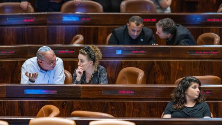 אורבך לא מתרגש מאיומי סילמן: "דיבורים באוויר"