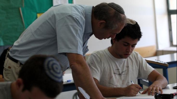 חדשות טובות לתיכוניסטים: יש הזדמנות נוספת לבגרות בעל פה באנגלית