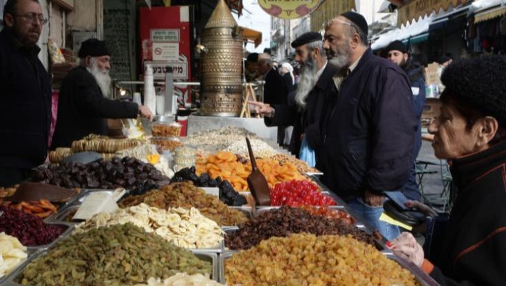 סוף לבעיית הכשרות בצימוקים: ההיתר המיוחד שניתן לבעיית הרימות הפנימיות בפרי