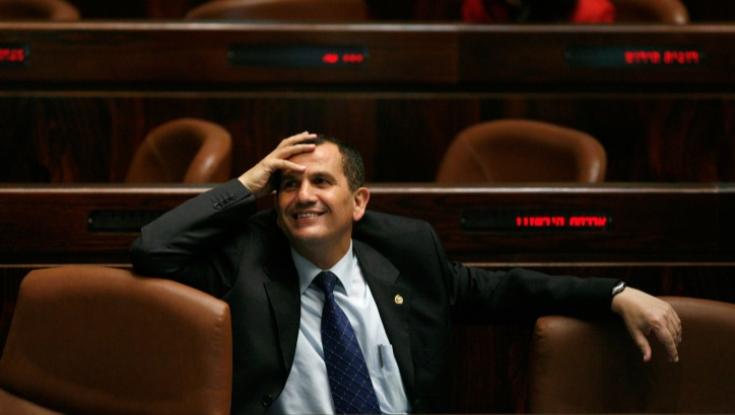 הותר לפרסום: ראש עיריית אור עקיבא יעקב אדרי נחשד גם באונס ובעבירות אלימות