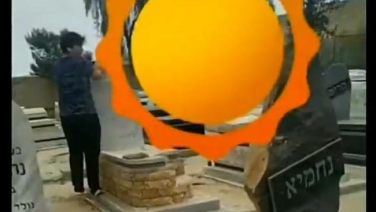 מזעזע: בדואים משחיתים קברים בבית העלמין בנבטים