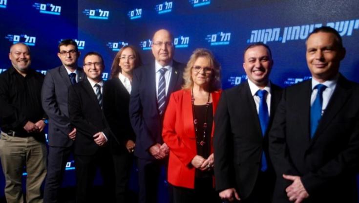 יעלון: המשך שלטונו של נתניהו מזיק למדינה