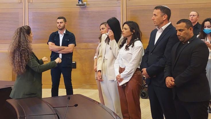 היועץ חשף: בנט לא תכנן להצטרף לממשלת ימין מלכתחילה| בימינה תוקפים: "ממציא סיפורים"