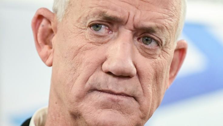 גנץ תוקף את חולדאי: "קריאה מסוכנת, פוגעת במאבק הצודק"