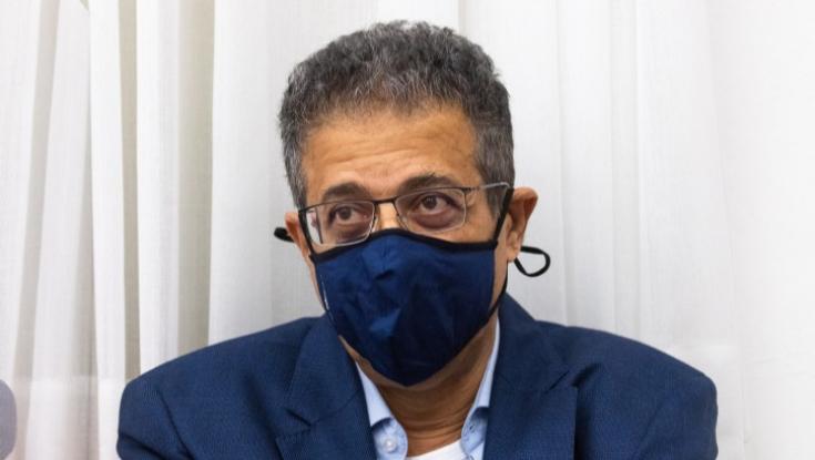 המסרונים נחשפים |ישועה כתב לעורך הראשי: "צריך לפרגן לליברמן"