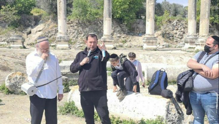 שיא של 80 אלף מטיילים בשומרון