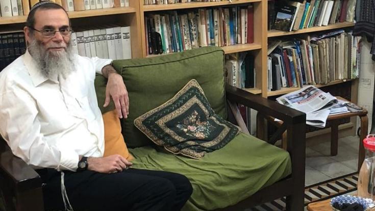 הרב מאלי לתלמידיו: הסתובבו בשבת עם פלאפונים