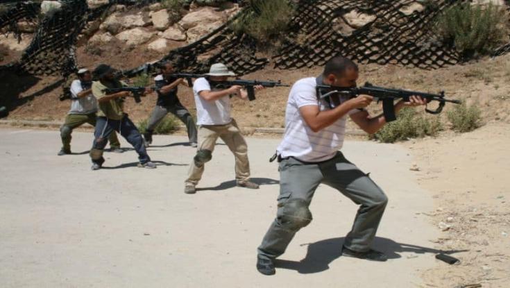 כתב אישום: הסיע חיילים למטווח - וגנב נשק שנשכח באוטובוס