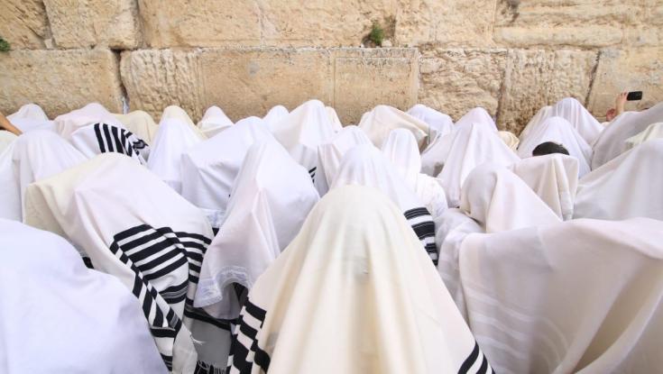 בצל המהומות בהר הבית: כמה מתפללים הגיעו לברכת הכוהנים בכותל?
