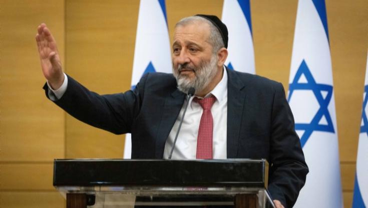 אריה דרעי: "צפו להפתעות בקרוב מאוד"