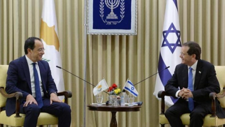 הרצוג נפגש עם שר החוץ של קפריסין