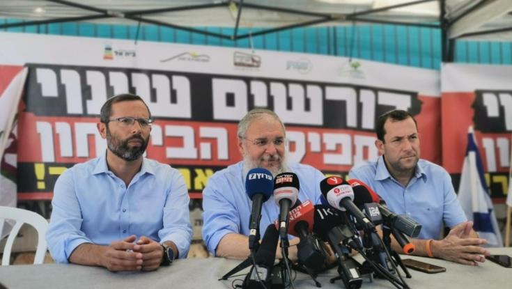 ראשי מועצות ביו"ש הפגינו נגד הממשלה: דורשים לצאת למלחמה