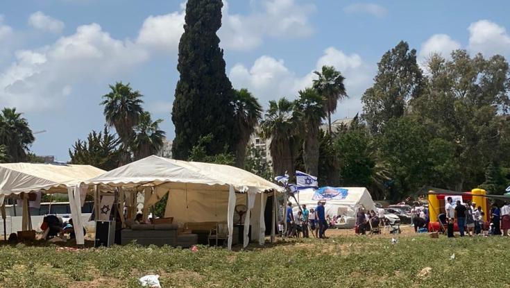 מיכל רוזין דורשת לפרק את מאהל המחאה מול ביתו של אורבך