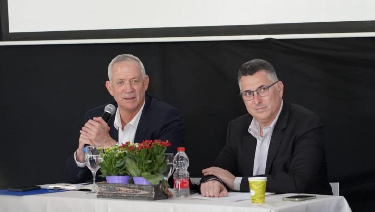 סקר מנדטים | סער וגנץ מזנקים וימינה נמחקת: כמה שווה גדי אייזנקוט?