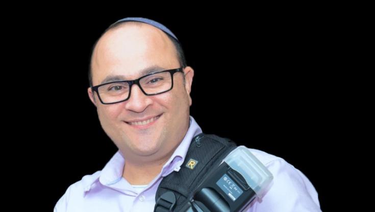 צלם המגזר מאיר אליפור, בראיון: "מבקשים ממני שנשים יצאו צנועות בתמונות"