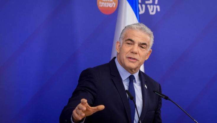 לפיד לא שולל הקמת ממשלה עם הליכוד בתנאי אחד
