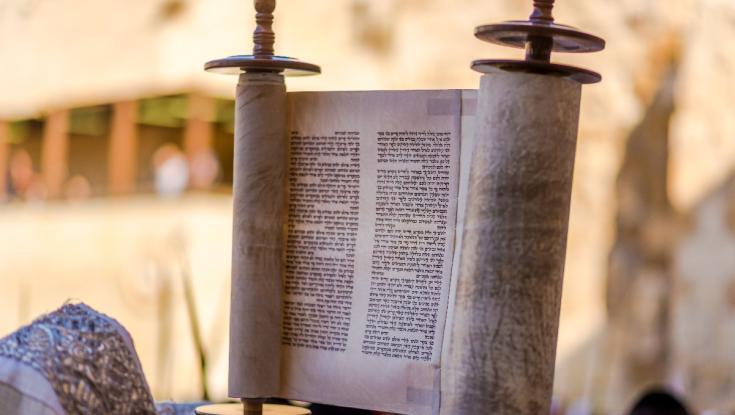 אל תפספסו: קריאת פרשת זכור בבתי הכנסת