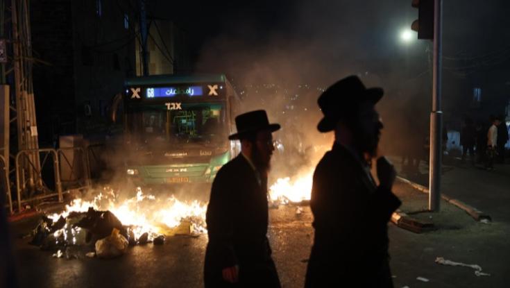 מותו של הילד בשכונת רמות | עצורים בהפגנה נגד ההחלטה לבצע נתיחה לאחר המוות