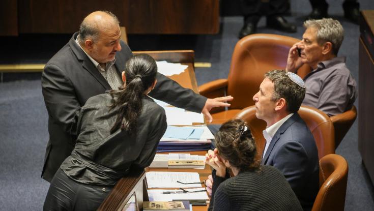 רצף הפסדים לקואליציה: אלו החוקים שעברו למרות התנגדות הממשלה