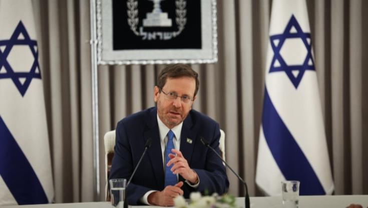 בדרך לממשלת נתניהו: נציגי הסיעות הגיעו לבית הנשיא