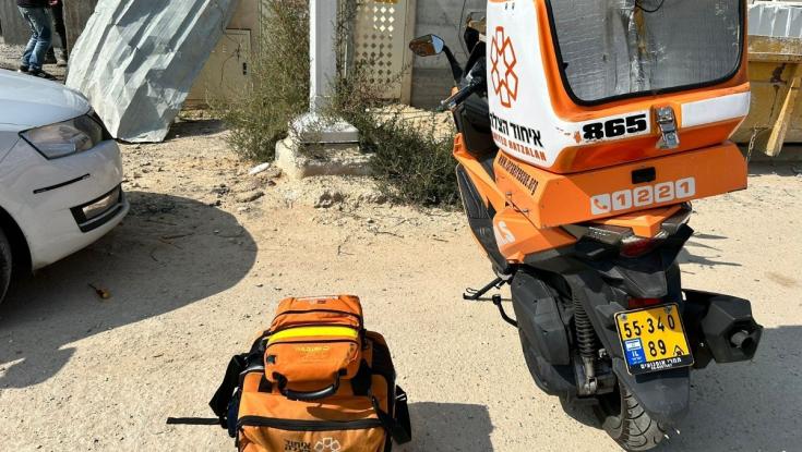 בן 41 נפצע בינוני כתוצאה מנפילה מסולם באתר בניה