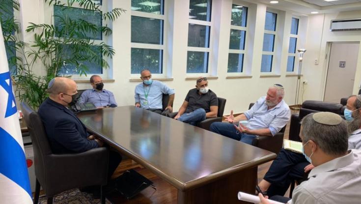 בפעם הראשונה: ראש הממשלה נפגש עם ראשי מועצת יש"ע