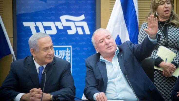 אחרי העימות המתוקשר: נתניהו ואמסלם בתמונת פיוס