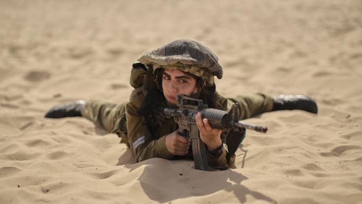 הצצה ראשונה לעונה השנייה של המפקדת: הבנים באים