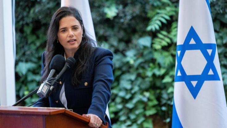 איילת שקד מתרגשת מהפטור ומדגישה: "זו הייתה משימה אישית שלי"